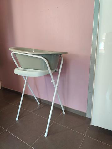 Babybad Bébé Jou  beschikbaar voor biedingen