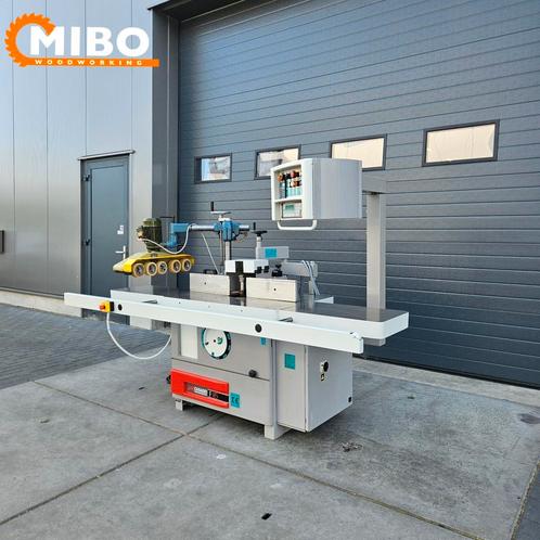 CASADEI Scm tafelfrees ** vol opties plus Boven bediening, Zakelijke goederen, Machines en Bouw | Houtbewerking, Ophalen of Verzenden