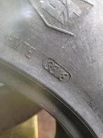 Pneus 255 60 R18 toutes saisons usure 35% Très bon état, Auto-onderdelen, Banden en Velgen, Ophalen, 18 inch, Gebruikt, 255 mm