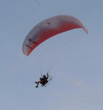 Paramotor Ozone Spyder 24m2, Sport en Fitness, Zweefvliegen en Paragliding, Ophalen, Gebruikt, Scherm