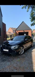 Bmw 118D 23000 KM en parfait état, Autos, Alcantara, Série 1, Berline, Noir