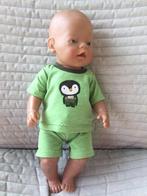 143. Babyborn: Nieuw groen setje : T-shirt met shortje, Kinderen en Baby's, Speelgoed | Poppen, Ophalen of Verzenden, Nieuw, Babypop