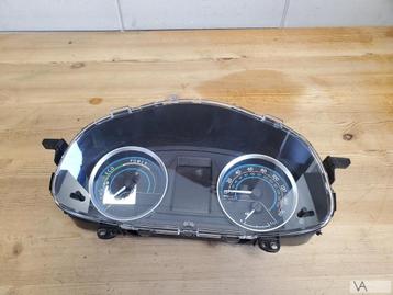 Toyota Auris 2012 -2018 tellerklok cockpit LET OP ENGELS €40 beschikbaar voor biedingen