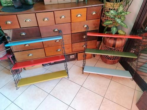 Lot Tomado Holland vintage étagères en métal, Antiek en Kunst, Kunst | Designobjecten, Ophalen of Verzenden