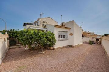 Charmante twee-onder-een-kap woning / Orihuela Costa beschikbaar voor biedingen