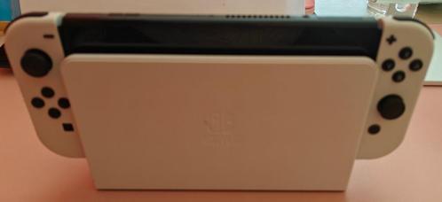 Nintendo Switch 1 OLED Wit, Games en Spelcomputers, Spelcomputers | Nintendo Switch, Gebruikt, Switch OLED, Met 2 controllers