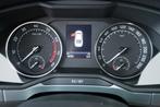 (1WET218) Skoda Superb, Auto's, Skoda, Te koop, Zilver of Grijs, Berline, Benzine