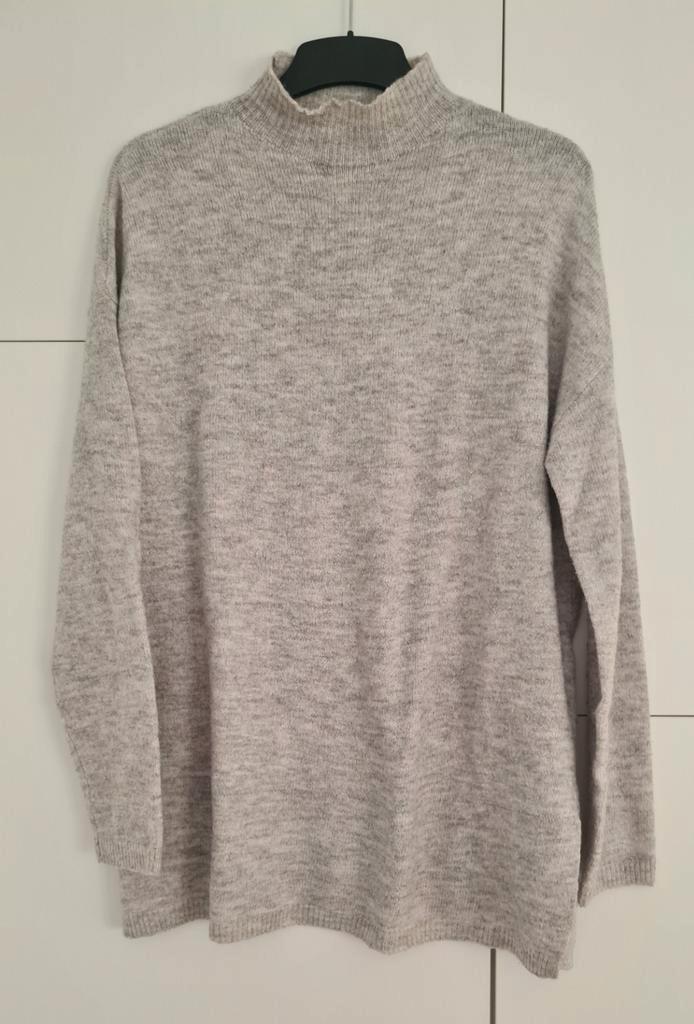 Vero Moda losse lange gebreide grijze trui, maat S, Kleding | Dames, Truien en Vesten, Zo goed als nieuw, Maat 36 (S), Grijs, Ophalen of Verzenden