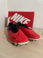 Nike phantom voetbal schoen (maat 43), Sport en Fitness, Voetbal, Ophalen
