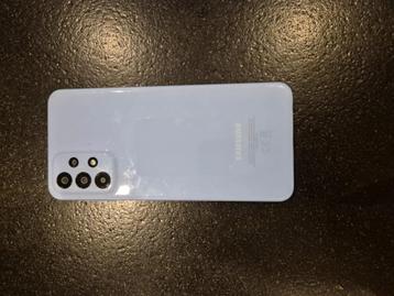 Samsung Galaxy A23 licht blauw beschikbaar voor biedingen