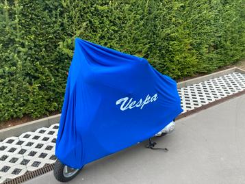 Vespa beschermhoes nachtkleed indoor in diverse kleuren beschikbaar voor biedingen