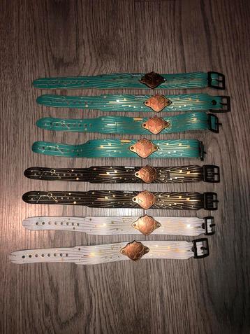 Lot tomorrowland bandjes beschikbaar voor biedingen