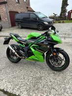 Kawasaki ninja 125, Motoren, 125 cc, 11 kW of minder, ABS, 1 cilinder