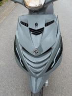 a klasse zip piaggio - mooie laat - rijd goed, Fietsen en Brommers, Piaggio, Gebruikt, Ophalen of Verzenden, Benzine