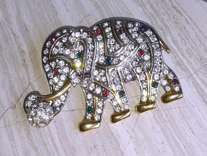 broche vintage olifant goud en zilver met diamantjes '80, Handtassen en Accessoires, Broches, Nieuw, Goud, Goud, 4 tot 7 cm, Met edelsteen