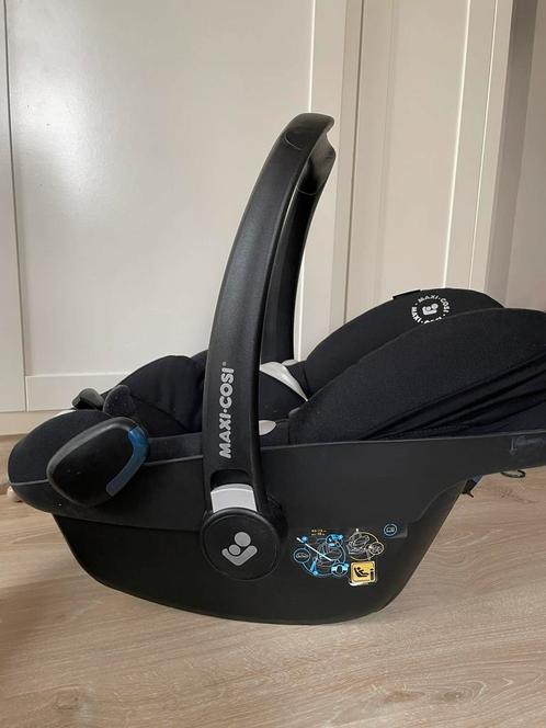 Maxi Cosi draagbare autostoel Pebble Pro iSize - zwart, Enfants & Bébés, Sièges auto, Comme neuf, Maxi-Cosi, 0 à 13 kg, Isofix