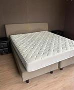 Boxspring, Huis en Inrichting, Ophalen, Zo goed als nieuw