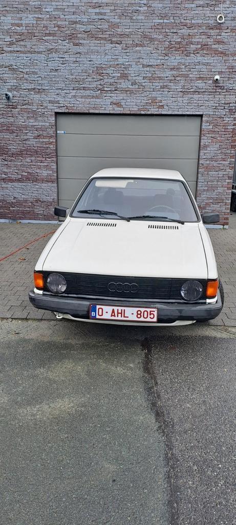 Oldtimer audi 80 bj 1984 1.3 benzine, Autos, Audi, Particulier, Essence, Enlèvement