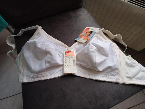 triumph dames bh maat 80 cup D zonder beugels, Kleding | Dames, Ondergoed en Lingerie, BH, Overige kleuren, Ophalen of Verzenden