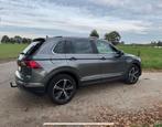 Volkswagen Tiguan Highline FULL OPTIONS (bj 2017, automaat), Auto's, 4 deurs, 4 cilinders, Leder, Bedrijf