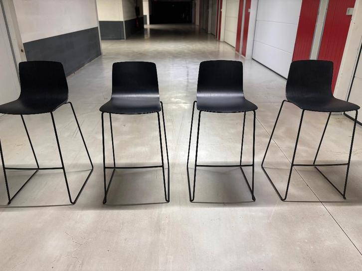 Catifa Barstoel 4 stuks, Maison & Meubles, Tabourets de bar, Utilisé, 60 à 90 cm, Bois, Métal, 4 tabourets, Enlèvement