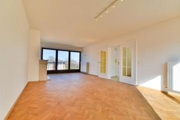 Appartement te koop in Seraing, Appartement, 318 kWh/m²/an