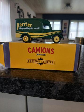 Speelgoed auto Corgi beschikbaar voor biedingen