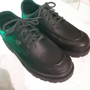 Nieuwe Sergio Tacchini 42 zwarte golfschoenen beschikbaar voor biedingen