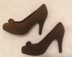 Escarpins T38 effet daim brun, Kleding | Dames, Pumps, Bruin, Attentif, Gedragen