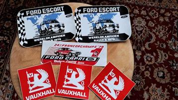 Stickers voor rallyauto's beschikbaar voor biedingen