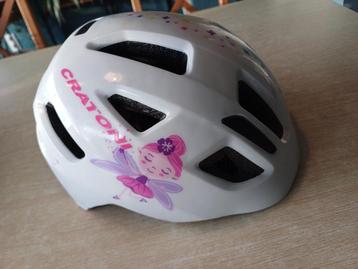 Fietshelm, kind beschikbaar voor biedingen