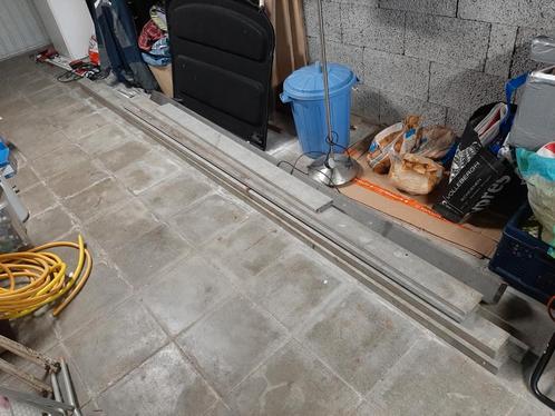 Te koop gebruikte aluminium profielen, Doe-het-zelf en Bouw, Metalen, Zo goed als nieuw, Aluminium, Ophalen