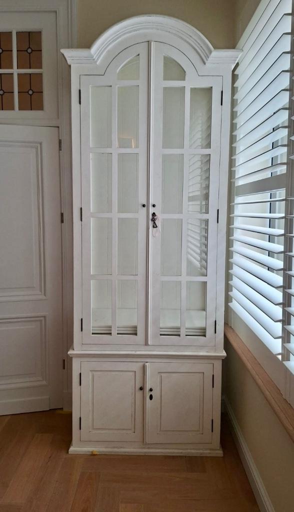 Hoge kast woonkamer of keuken, Antiek en Kunst, Antiek | Meubels | Kasten, Ophalen