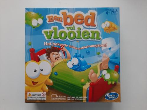 Spel: Een bed vol vlooien, Hobby en Vrije tijd, Gezelschapsspellen | Bordspellen, Zo goed als nieuw, Ophalen of Verzenden