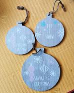 3x plankje in de vorm van een kerstbal., Ophalen of Verzenden, Zo goed als nieuw