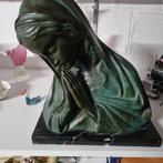 Jolie sculpture religieuse en terre cuite signée g.Carli, Antiquités & Art, Antiquités | Objets religieux, Enlèvement ou Envoi