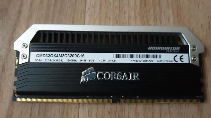 Corsair DDR4 Dominator Platinum 2x16GB 3200 MHz te koop., Computers en Software, RAM geheugen, Zo goed als nieuw, Desktop, 32 GB
