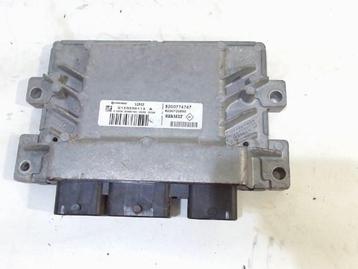 CALCULATEUR MOTEUR ECU Renault Twingo II (CN) (8200700695), Utilisé, Renault