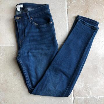 H&M jeans voor dames beschikbaar voor biedingen