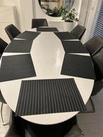 Set van 8 stijlvolle placemats - zwart met witte strepen, Huis en Inrichting, Ophalen, Nieuw