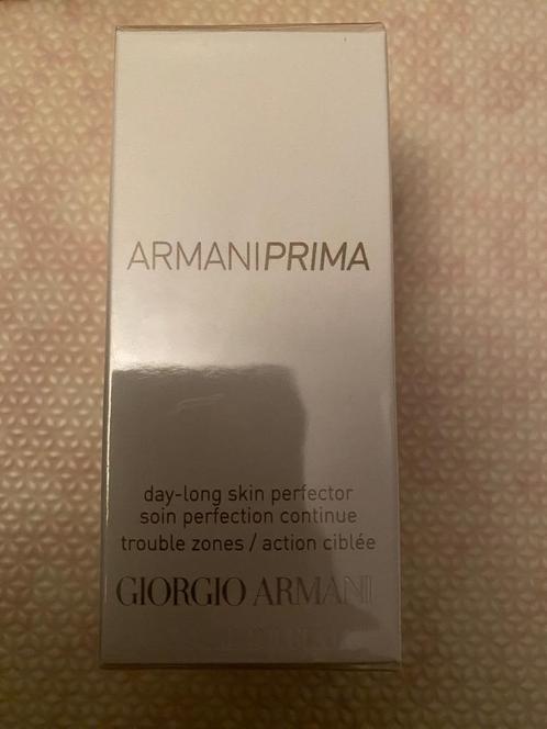 ARMANI PRIMA - Day-long skin perfector trouble zones 30ml, Handtassen en Accessoires, Uiterlijk | Gezichtsverzorging, Nieuw, Verzorging
