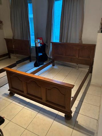 Lit en bois, Enlèvement, Bois