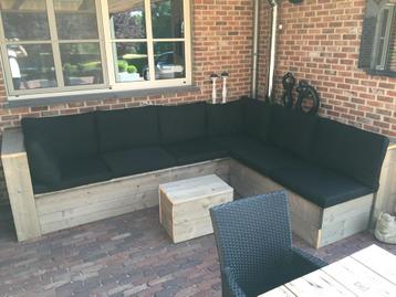 Loungeset in steigerhout.  beschikbaar voor biedingen
