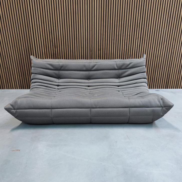 Ligne Roset Togo - Driezits Mesh Stof, Antiek en Kunst, Antiek | Meubels | Stoelen en Sofa's