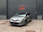 Toyota Avensis SW 2.0D-4D Panodak Navi Camera CruiseCntrl, Auto's, Toyota, Avensis, 4 cilinders, Bedrijf, 5 deurs