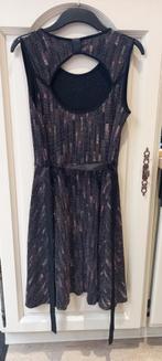 Kleedje, Kleding | Dames, Ophalen of Verzenden, Zo goed als nieuw, Maat 38/40 (M)