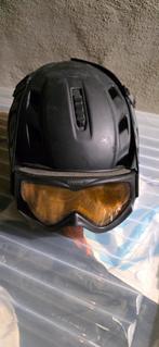 Zo goed als nieuwe Uvex skihelm (maat S-L,
55-59 cm), Ophalen of Verzenden, Zo goed als nieuw