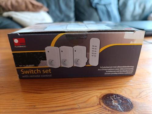 Switch set Flamingo, Elektronische apparatuur, Overige elektronische apparatuur, Zo goed als nieuw, Ophalen