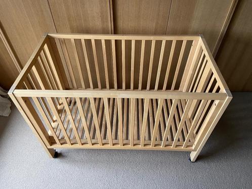 4 plooibare babybedjes op wieltjes, merk Troll, goede staat., Kinderen en Baby's, Babywiegjes en Ledikanten, Gebruikt, Ledikant