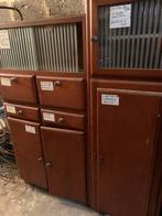 Vintage kledingkast, Huis en Inrichting, Kasten | Lockerkasten, Ophalen of Verzenden, Zo goed als nieuw